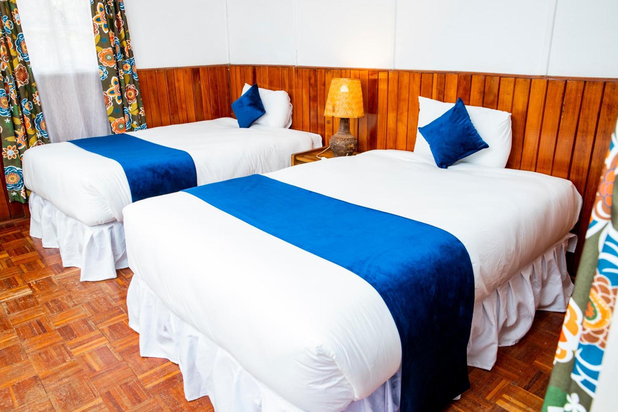 Naro Moru River Lodge エクステリア 写真