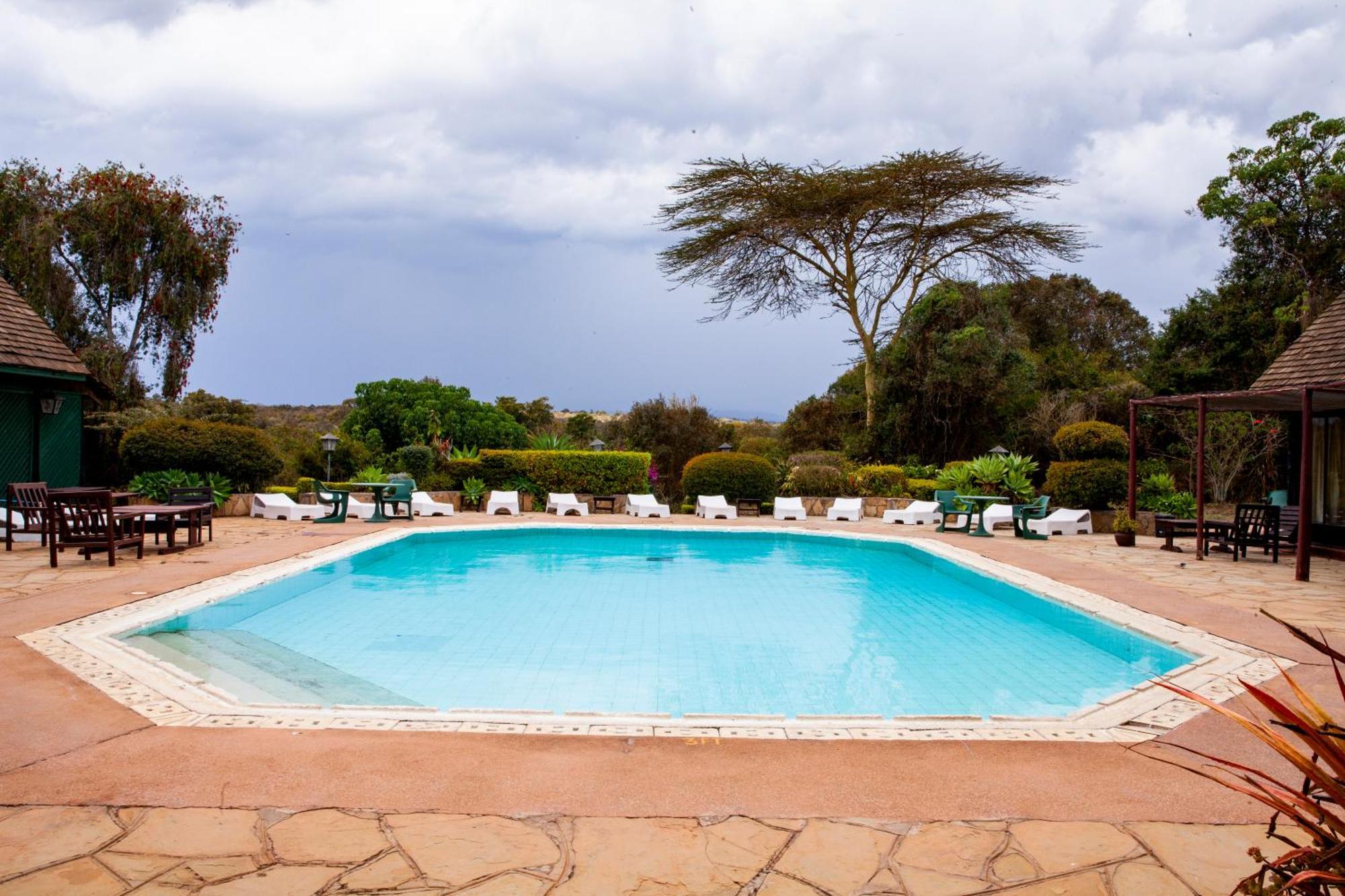 Naro Moru River Lodge エクステリア 写真