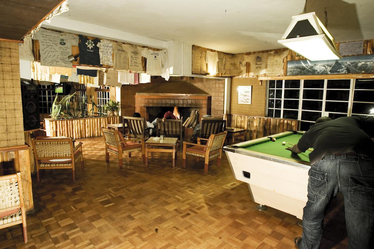 Naro Moru River Lodge エクステリア 写真